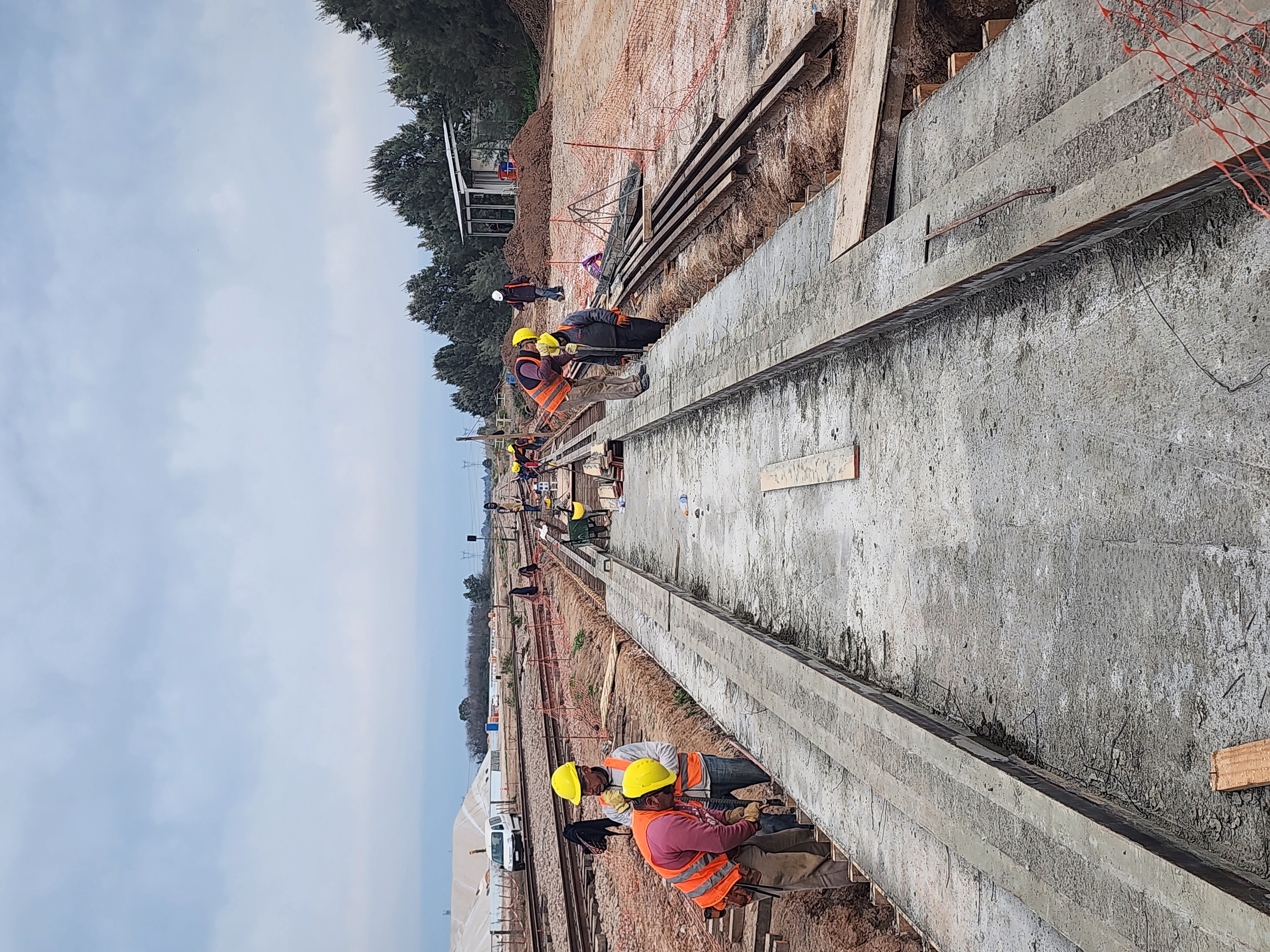 EJECUCIÓN DESVÍO FERROVIARIO EN COMPLEJO INDUSTRIAL PORTUARIO RENOVA - Imagen 2